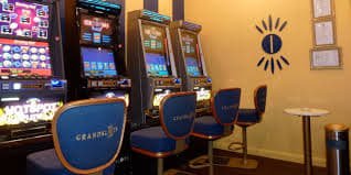 Antarmuka Bonanza Gold di aplikasi mobile ribut4d dengan gulungan permainan dan kontrol taruhan yang dioptimalkan untuk sentuhan